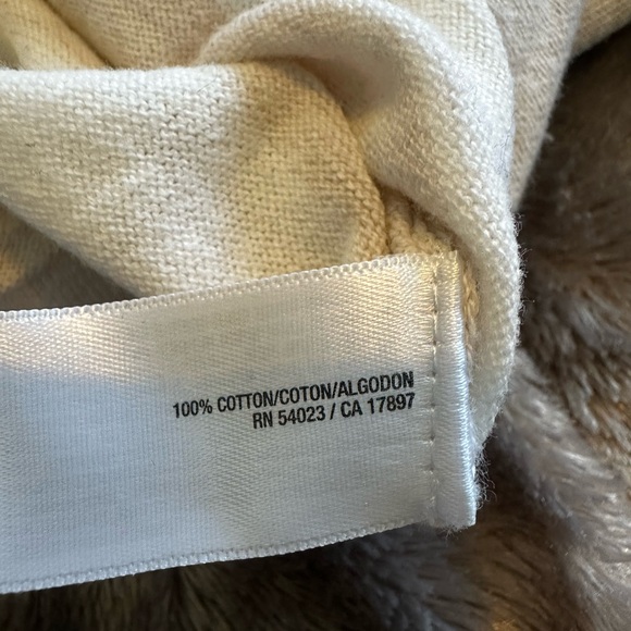 Old Navy Beige Knit Top - Picture 5 of 9